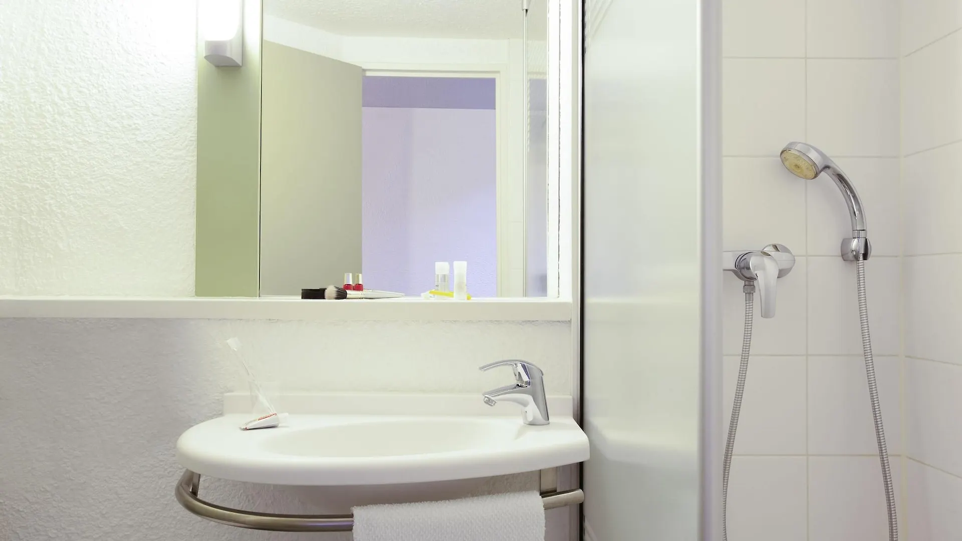 ** Hotel Ibis Budget Hyeres France