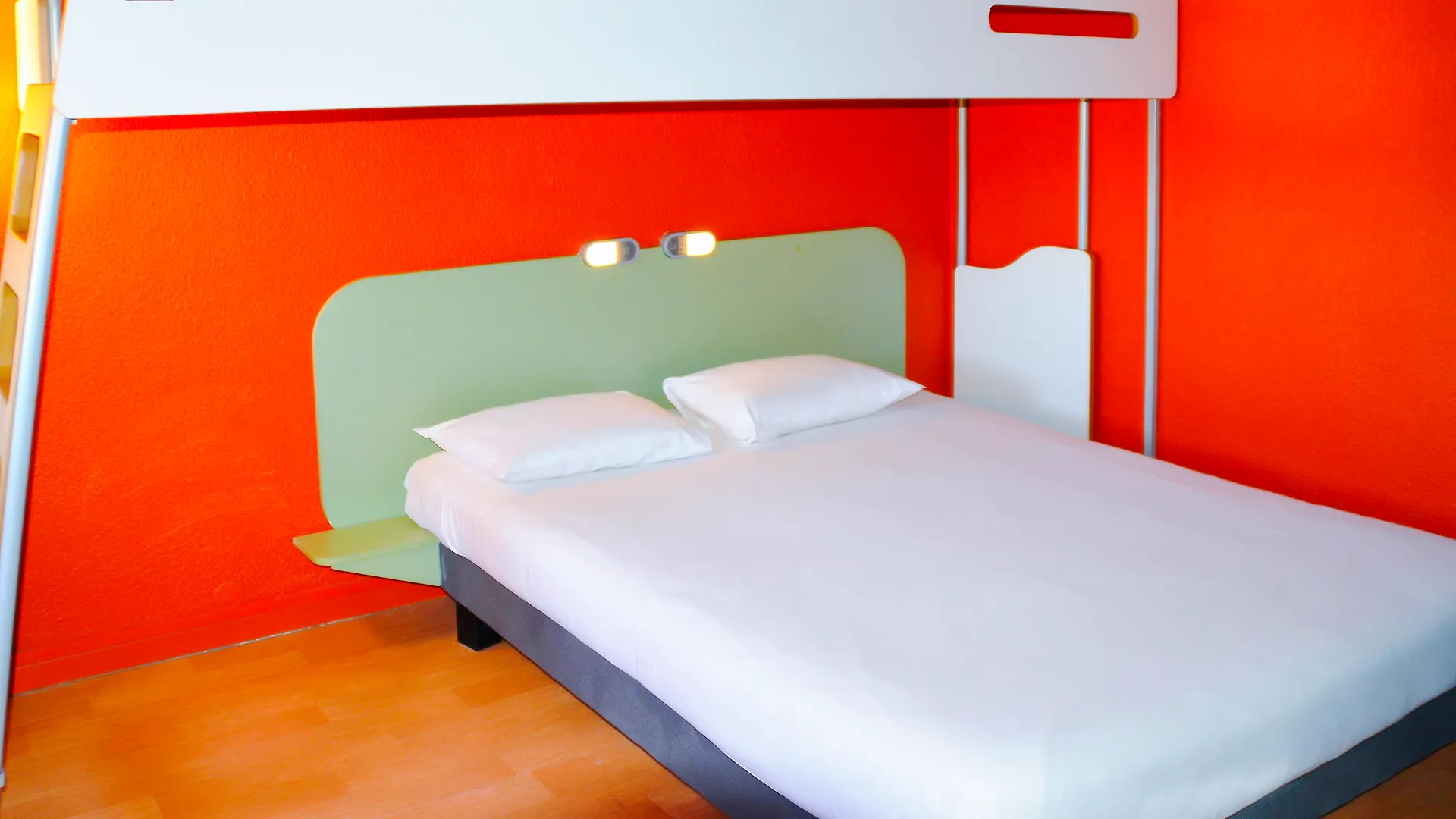 Ibis Budget Hyeres 2*,  France