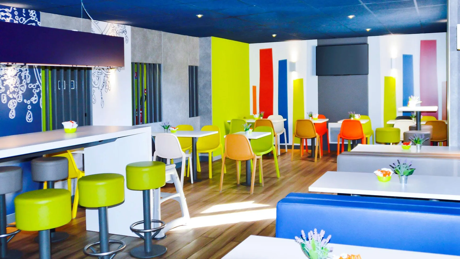 Ibis Budget Hyeres 2*,  France